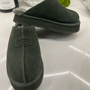 UGG discoquette genuine shearling slide forest green 6